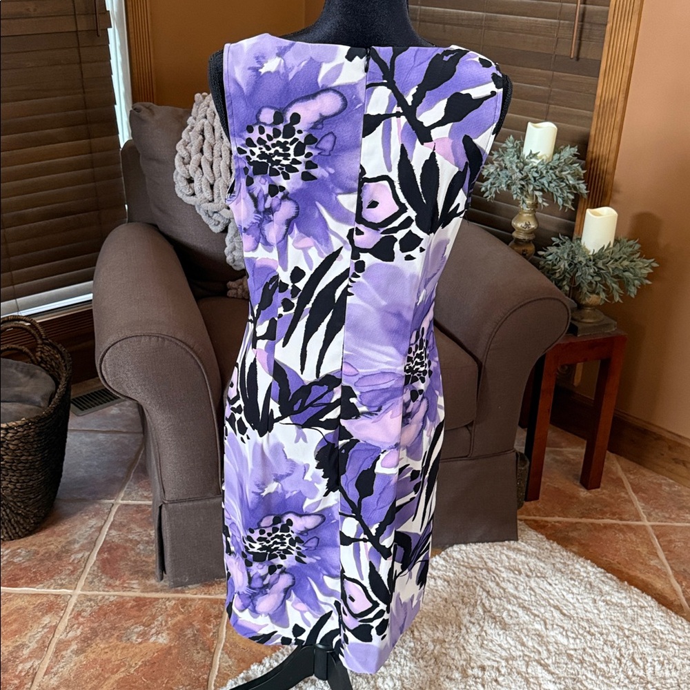 Connected Apparel Purple and Black Floral Sleeveless Dress - Picture 3 of 4